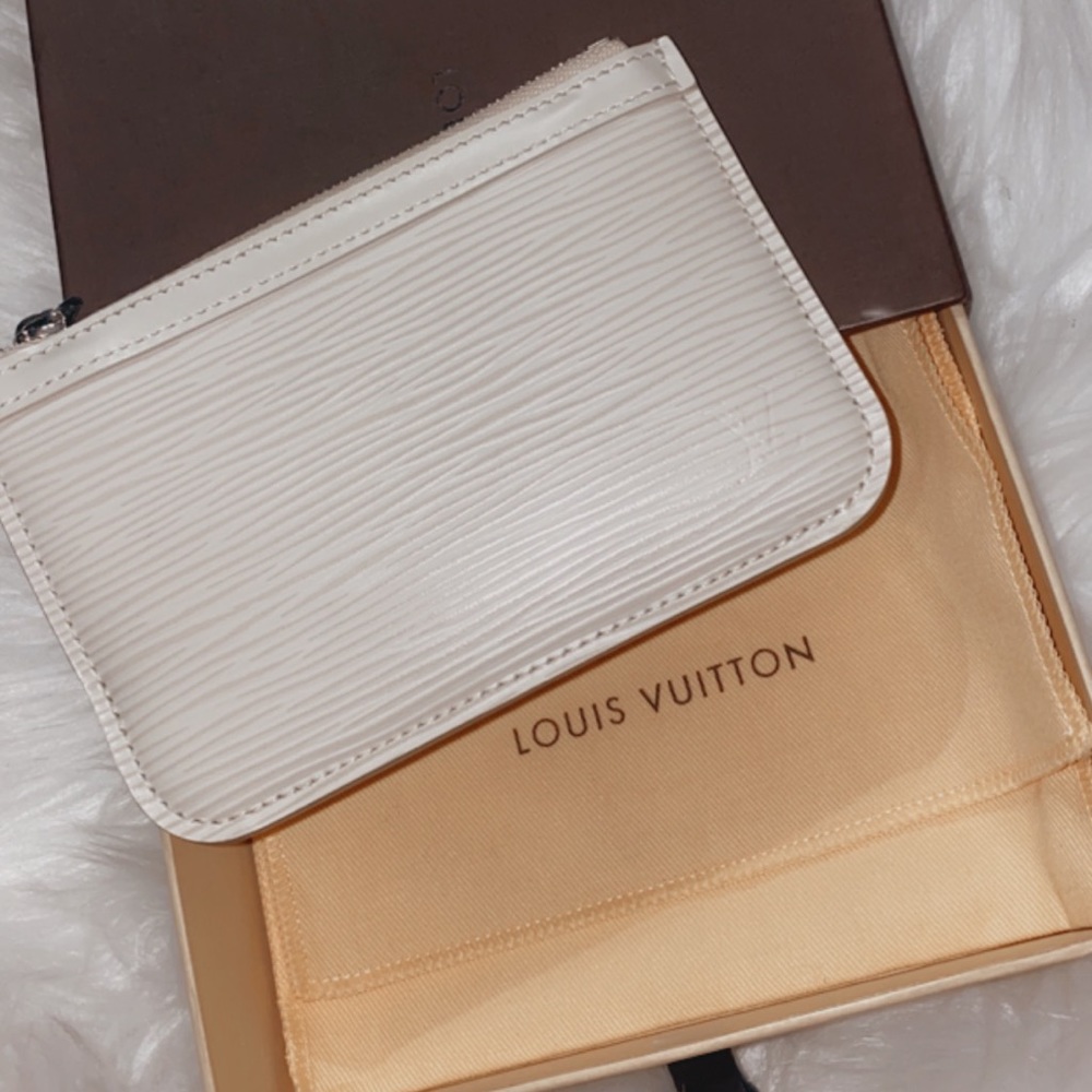 Louis Vuitton Epi Leather Card Holder